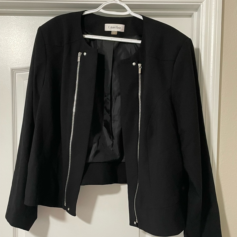 EUC Calvin Klein suit jacket with zipper details